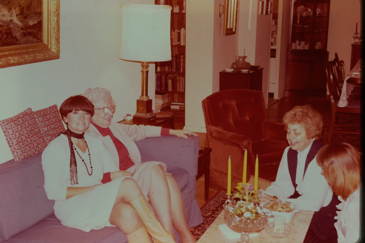 Photograph 5 from the Dorothy Addison Hosmer archive
